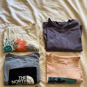 Women’s north face tee shirt bundle